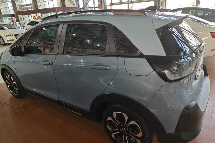 Used Honda LIFE 2021 1.5L CVT CRO-SS Fun Edition