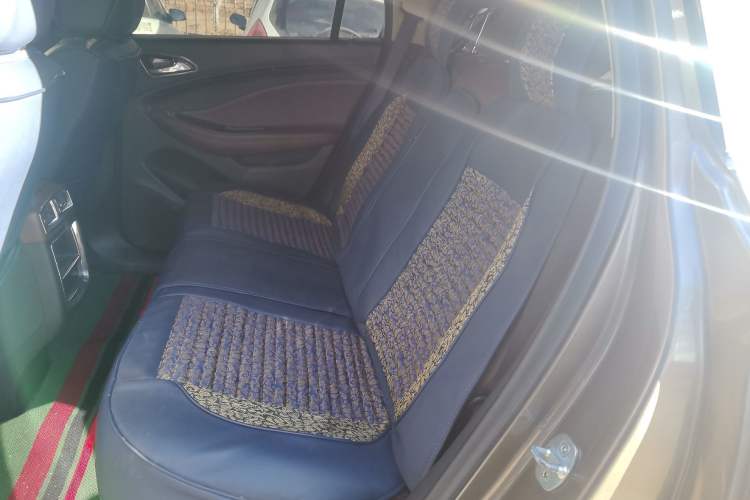 Used Buick Envision 2016 20T Two-Wheel-Drive Elite Model
