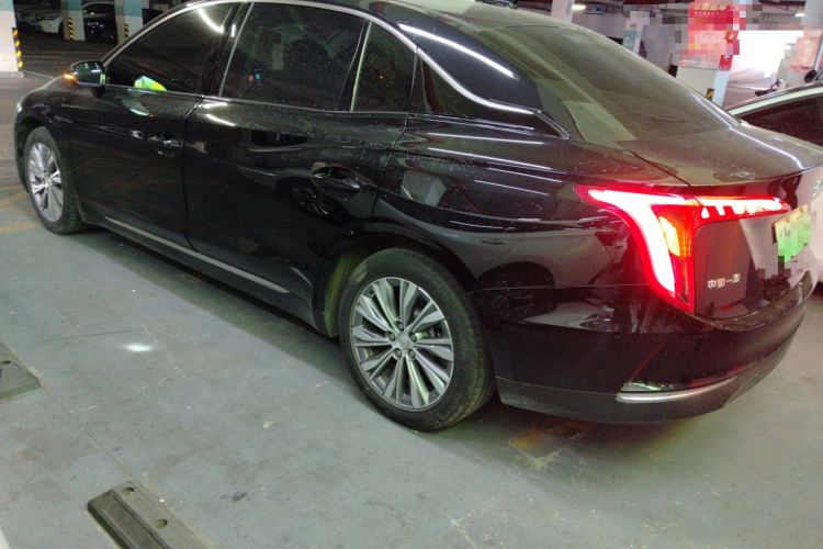 Used Hongqi E-QM5 2024 500km Range Edition

