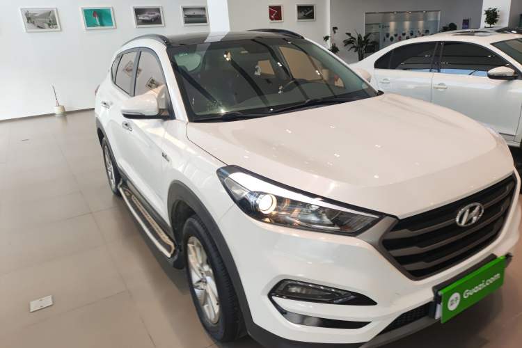 Used Hyundai Tucson 2018 1.6T Dual-Clutch Two-Wheel Drive 15th Anniversary Special Edition