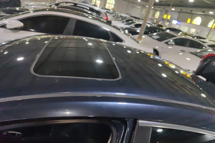 Used Honda Civic 2016 220TURBO CVT Luxury Edition
