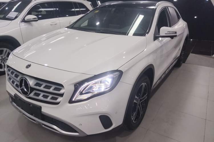 Used Mercedes-Benz GLA 2018 GLA 200 Fashion Model