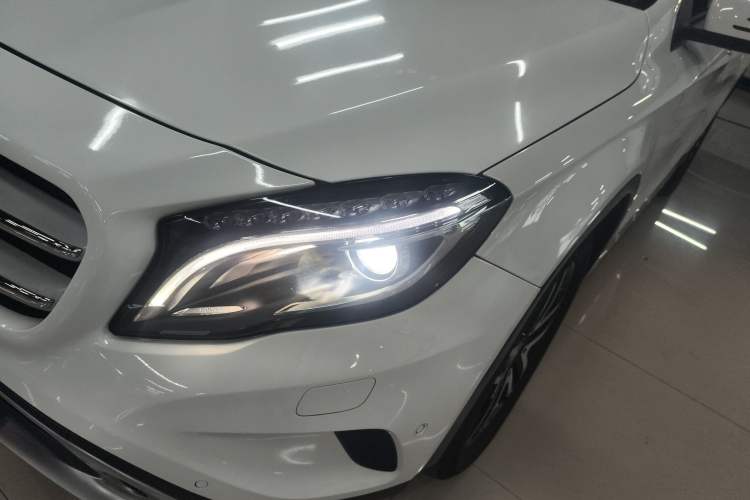 Used Mercedes-Benz GLA 2015 GLA 200 Fashion Model