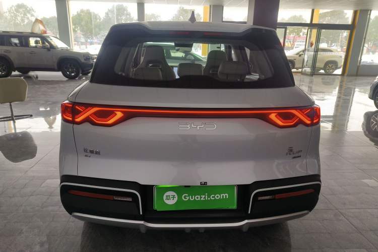 Used BYD Yuan UP 2025 Intelligent Driving Version 401 KM Dynamic Edition
