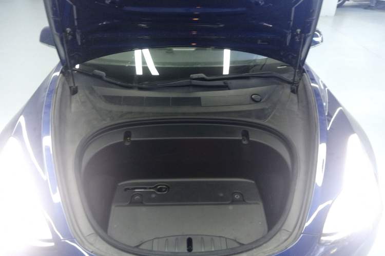 Used Tesla Model 3 2019 Standard Range Rear-Drive Upgraded Version
