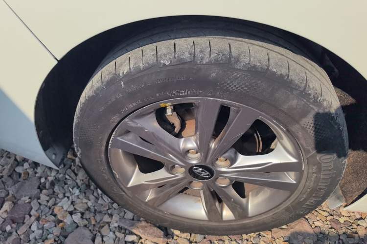 Used Hyundai Elantra 2016 1.4T Dual-Clutch Xuan Dong · Dynamic Version
