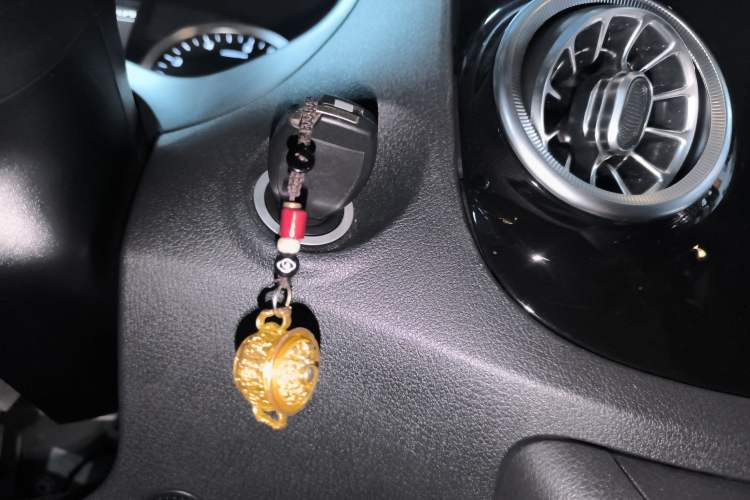 Used Mercedes-Benz Vito 2023 2.0T Business Version 7 Seats