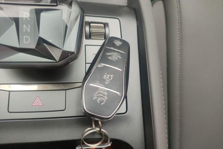 Used BYD Qin L 2025 DM-i Smart Drive 120KM Superior Model