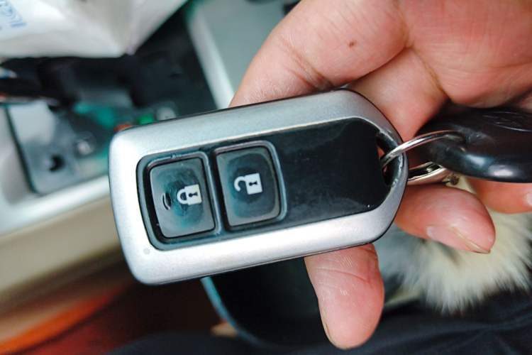 Used Toyota Highlander 2012 2.7L 2WD 5-Seater Elite Edition