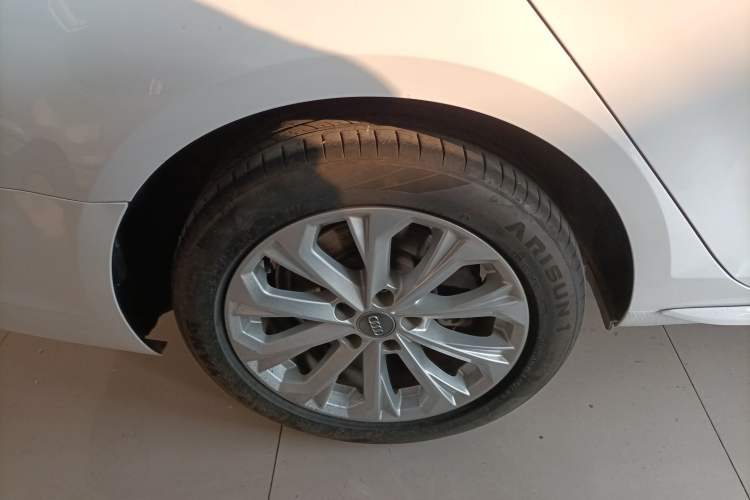 Used Audi A4L 2019 40 TFSI Ambition China VI
