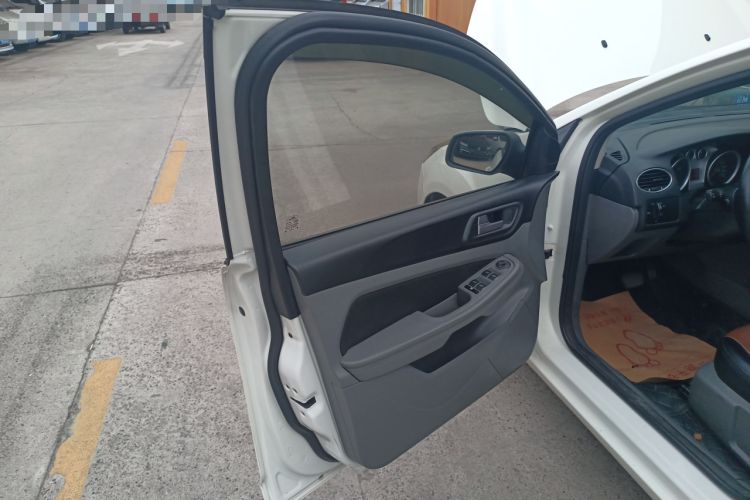 Used Ford Focus 2013 Hatchback Classic 1.8L Automatic Millionth Anniversary Edition
