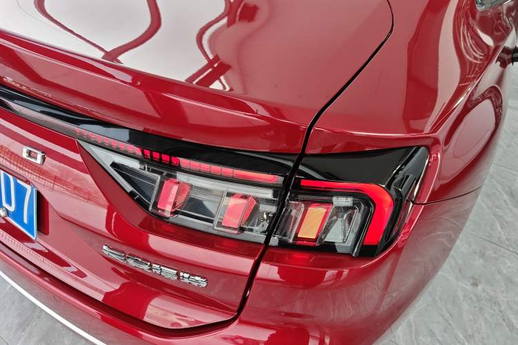 Used Ford Mondeo 2025 2.0T EcoBoost Ultimate Edition
