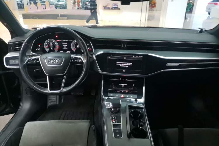 Used Audi A6L 2022 40 TFSI Luxury Dynamic Model