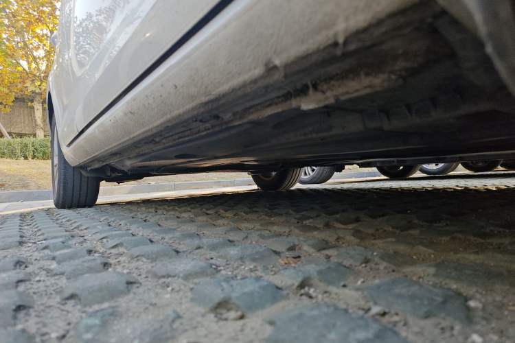 Used Volkswagen Golf 2016 1.6L Automatic Fashion Model
