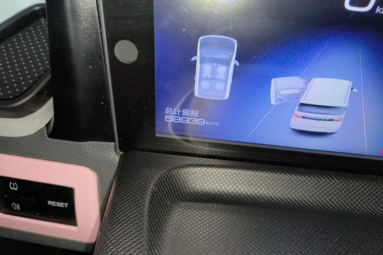 Used Wuling Hongguang MINIEV 2021 Macaron Fashion Model Lithium Iron Phosphate
