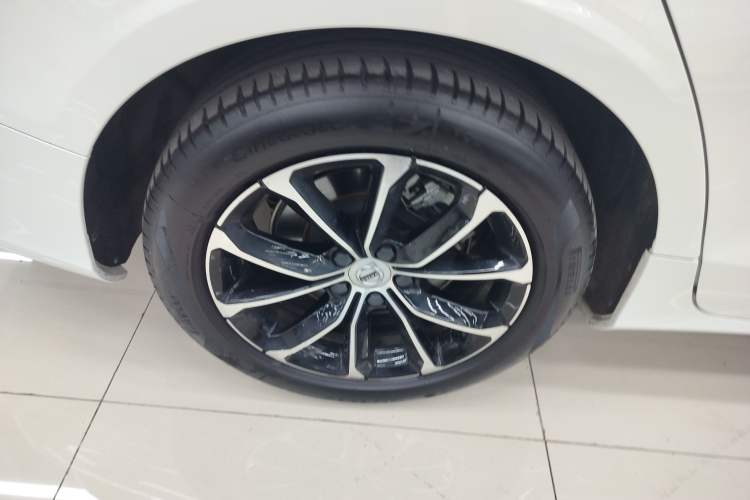 Used Volvo S60 2022 B4 Zhiyi Luxury Edition
