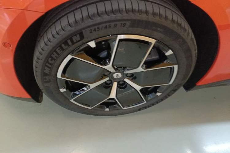 Used  SU7 2024 Rear-Drive Long-Range Intelligent Driving Version