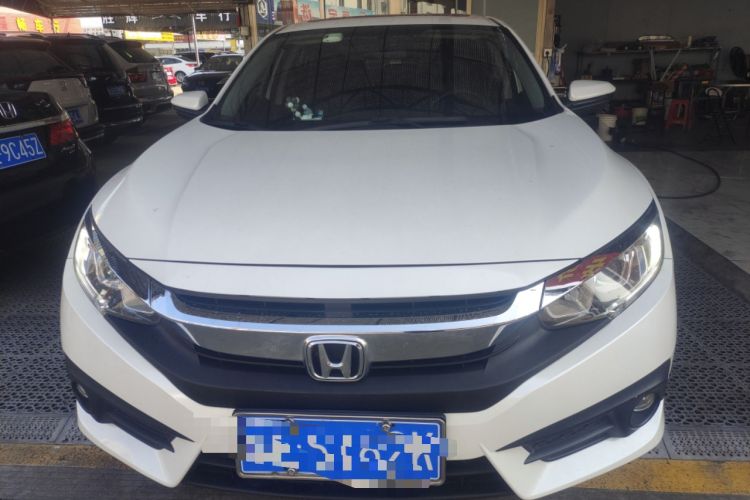 Used Honda Civic 2016 220TURBO CVT Luxury Edition
