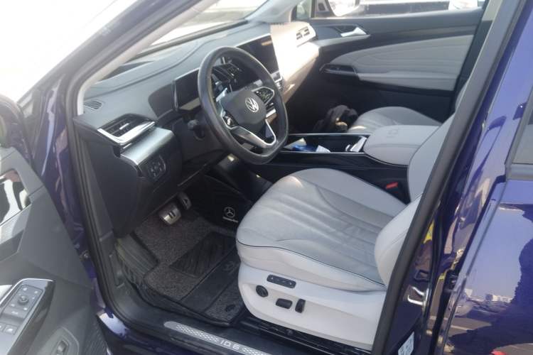 Used Volkswagen ID.6 X 2021 Pro Smart Long-Range Edition