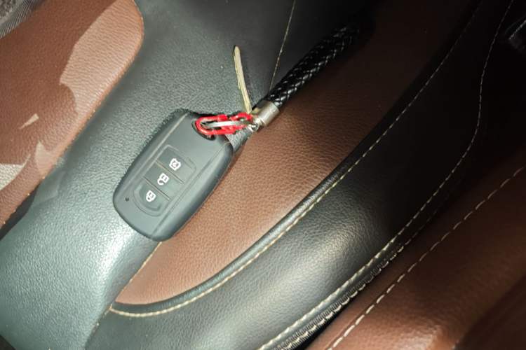 Used Dongfeng Fengon 580 2016 1.5T Manual Luxury Version