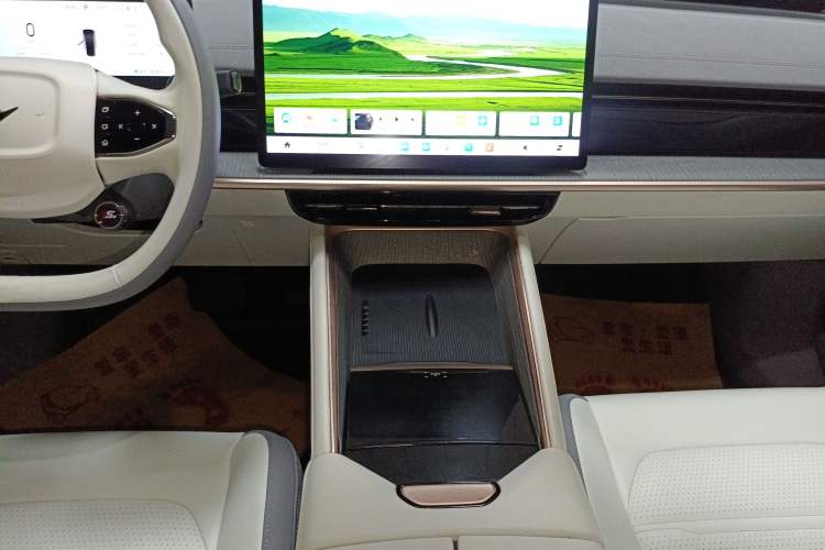 Used  eπ007 2024 530 Pro Version