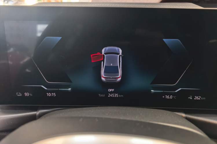 Used BMW i3 2024 eDrive 35 L
