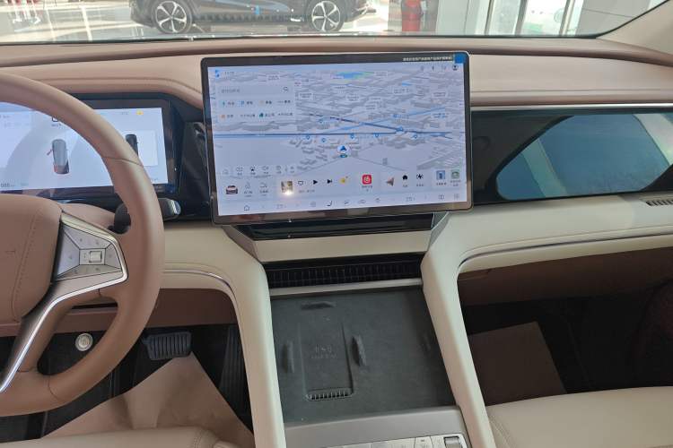 Used BYD Xia 2025 DM-i 1.5T 180km Beyond Edition
