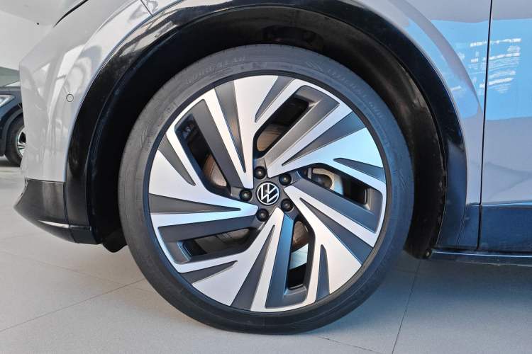 Used Volkswagen ID.4 CROZZ 2024 PRIME