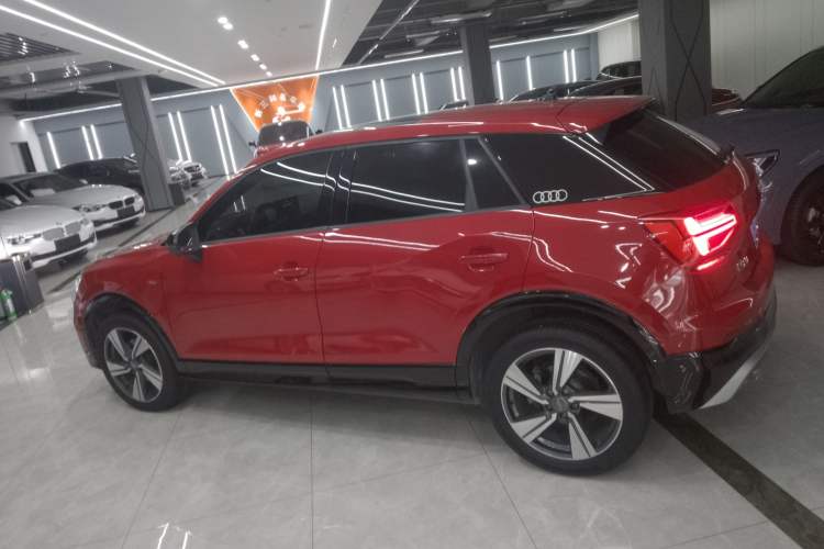 Used Audi Q2L 2020 35 TFSI Fashion Dynamic Model