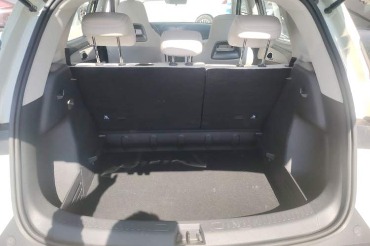 Used BYD Yuan UP 2025 Intelligent Driving Version 401 km Beyond-Range Edition