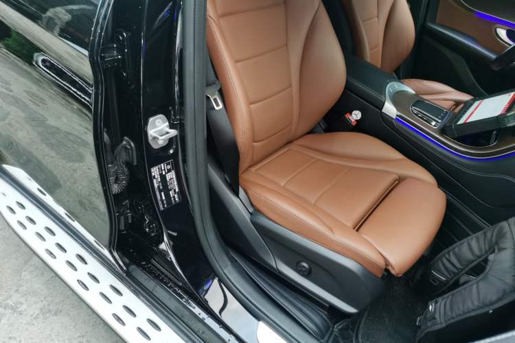 Used Mercedes-Benz GLC 2020 GLC 260 L 4MATIC Luxury Model
