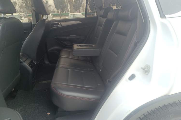 Used Changan CS75 2016 2.0L Manual Luxury Version China V Standard