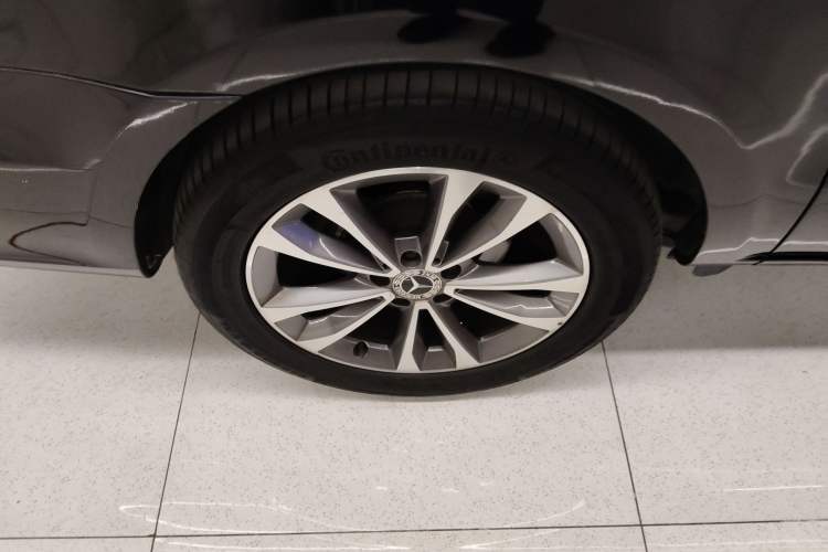 Used Mercedes-Benz V-Class 2020 V 260 Avantgarde Edition