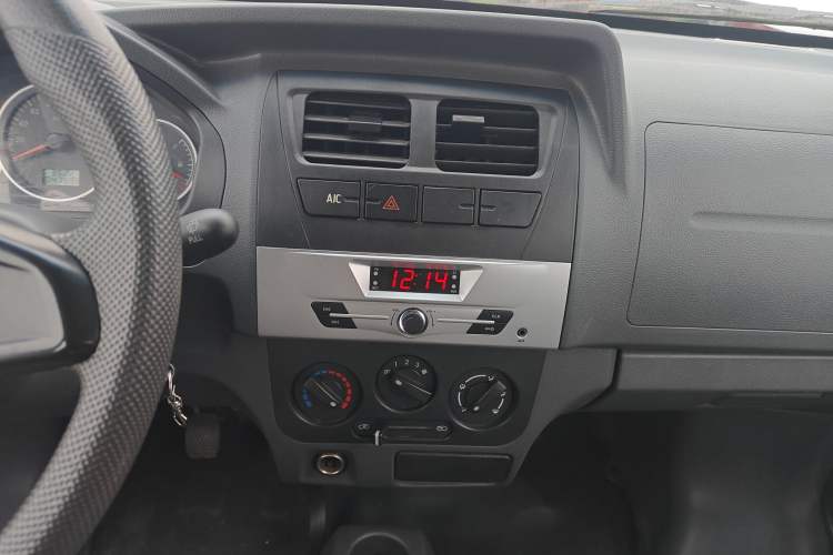 Used Dongfeng Xiaokang K07S 2019 1.2L Practical Version China VI Standard DK12