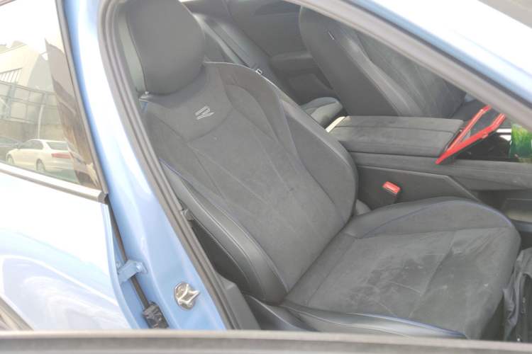 Used Volkswagen Tiguan L 2024 PRO 380TSI Four-Wheel Drive R-Line Prestige Edition