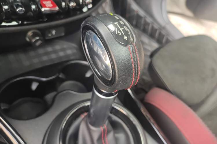 Used  JCW CLUBMAN 2017 2.0T JOHN COOPER WORKS Geek
