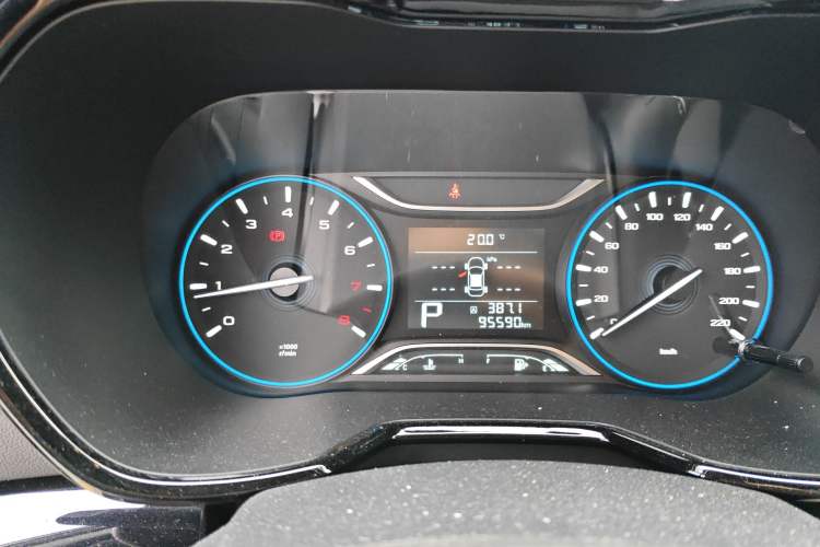 Used GAC Trumpchi GS4 2018 235T Automatic Two-Wheel Drive Luxury Smart Connectivity Millionth Anniversary Edition
