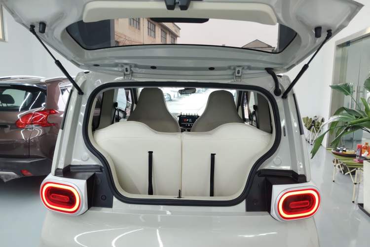 Used Wuling Hongguang MINIEV 2024 3rd Generation 215km Youth Edition