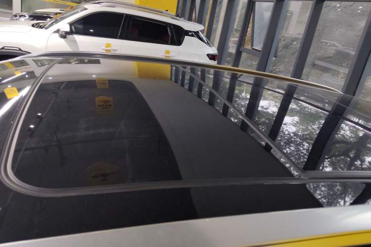 Used Lynk & Co 02 2018 1.5T DCT Two-Wheel Drive Zhaopu Version China V Standard