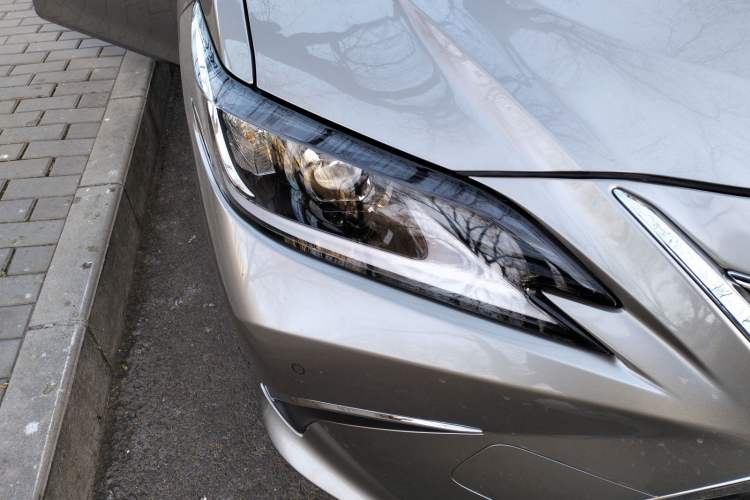 Used Lexus ES 2022 200 Excellence Edition