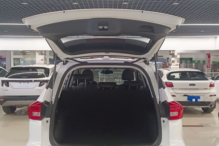 Used Haval M6 2019 1.5T DCT Two-Wheel Drive Elite Version China VI Standard
