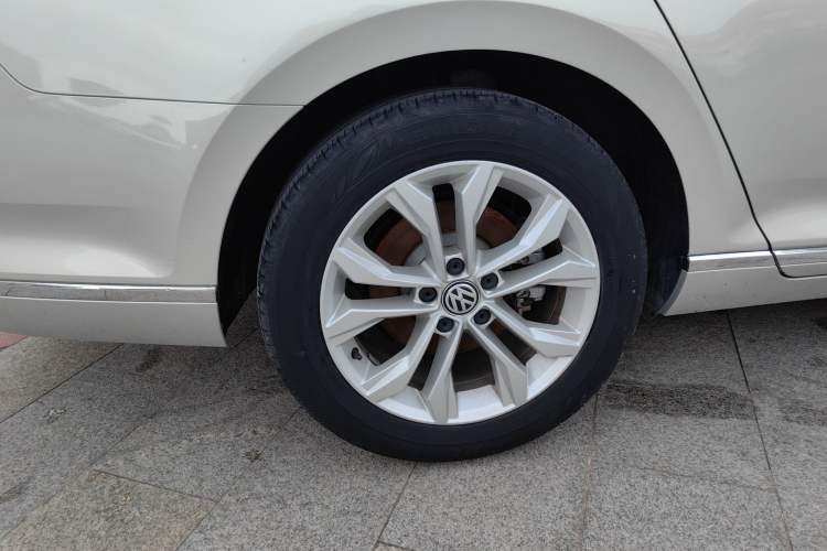 Used Volkswagen Magotan 2019 330TSI DSG Luxury Version China VI Standard
