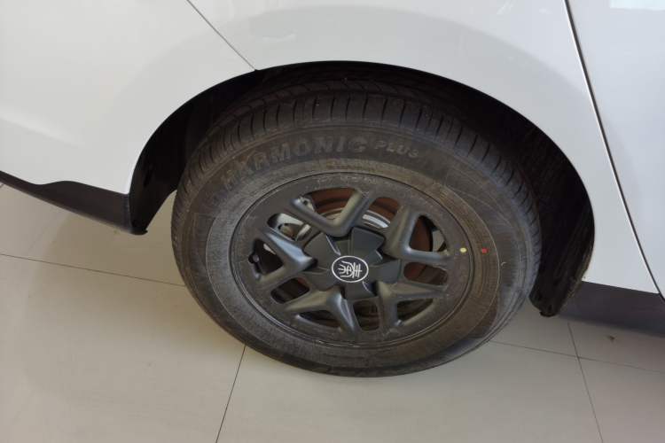 Used BYD Qin PLUS 2025 DM-i Smart Drive 55KM Leading Model