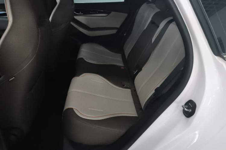 Used BYD Qin PLUS 2024 Honor Edition EV 510KM Leading Model