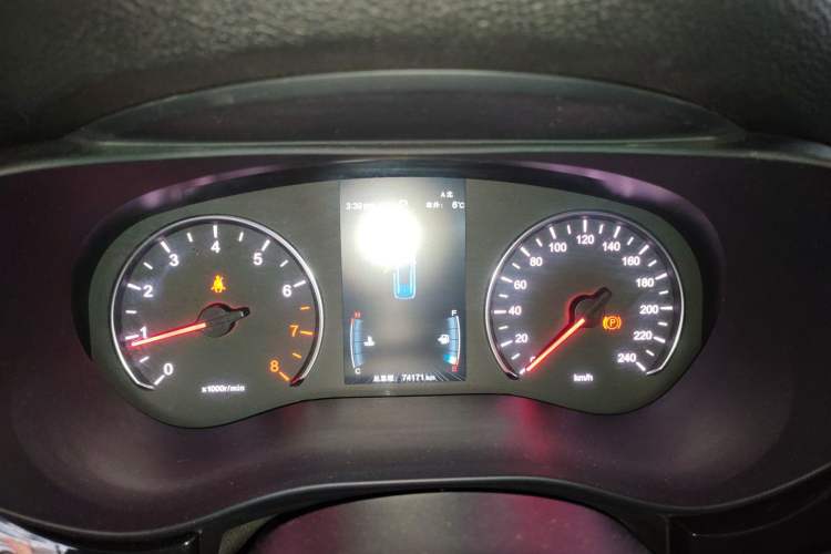 Used BYD Song MAX 2019 1.5T Automatic Smart Connect Ruiyi Sunroof Model 7 Seats China VI Standard
