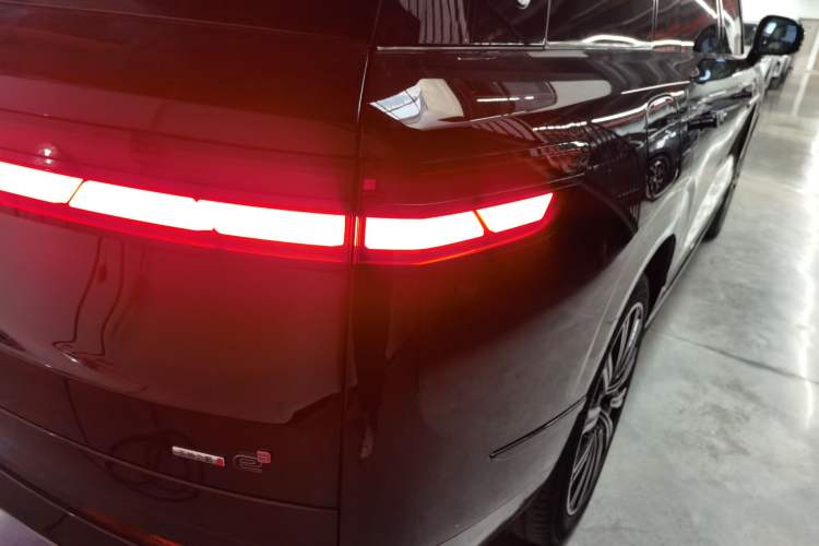 Used Denza N9 2025 Flagship Model