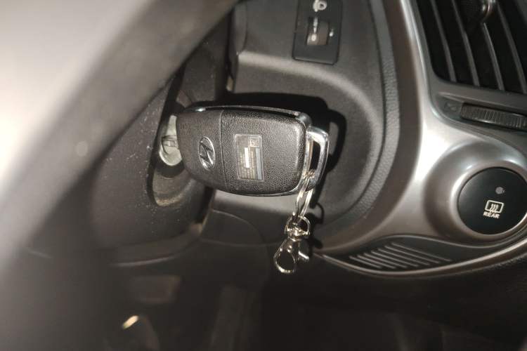 Used Hyundai ix35 2015 2.0L Automatic 2WD Comfort Edition China IV Standard