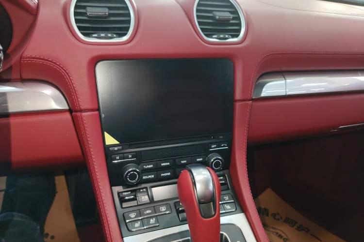 Used Porsche 718 2022 Boxster 2.0T
