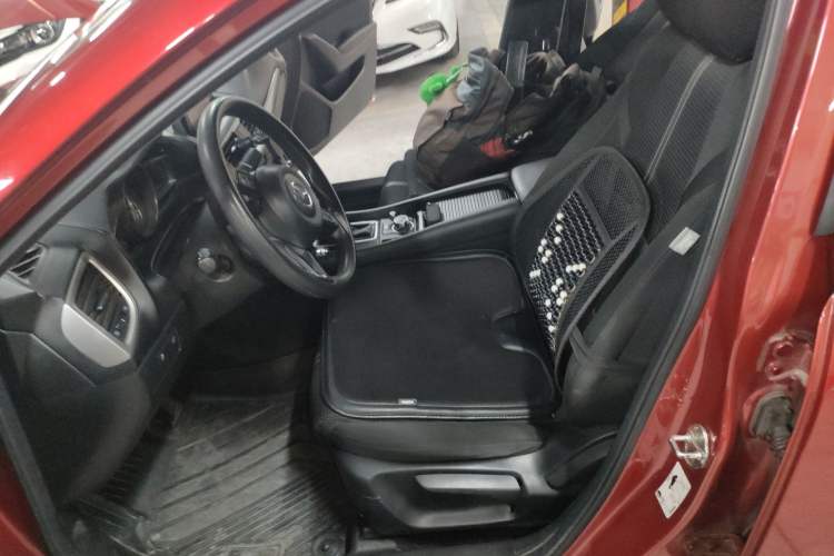 Used Mazda Mazda 3 Axela 2019 Cloud-Controlled Sedan 1.5L Automatic Luxury Model China VI Standard