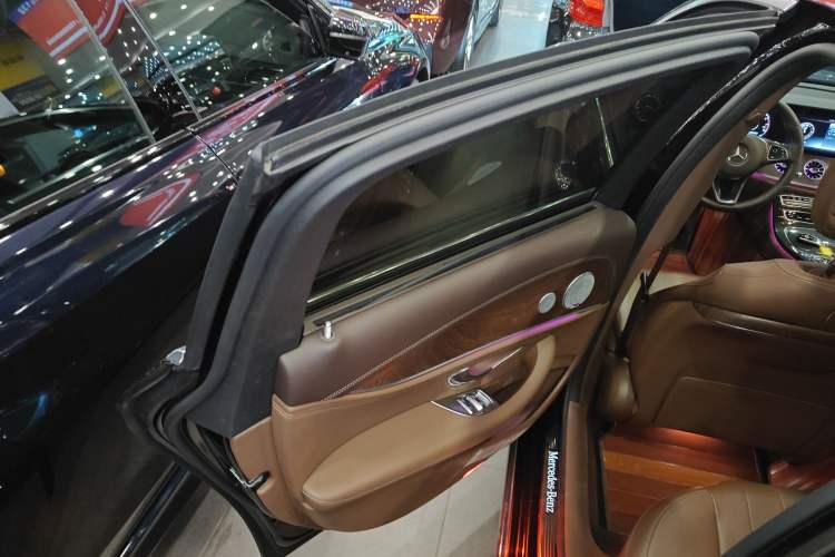 Used Mercedes-Benz E-Class 2017 E 300 L Luxury Model
